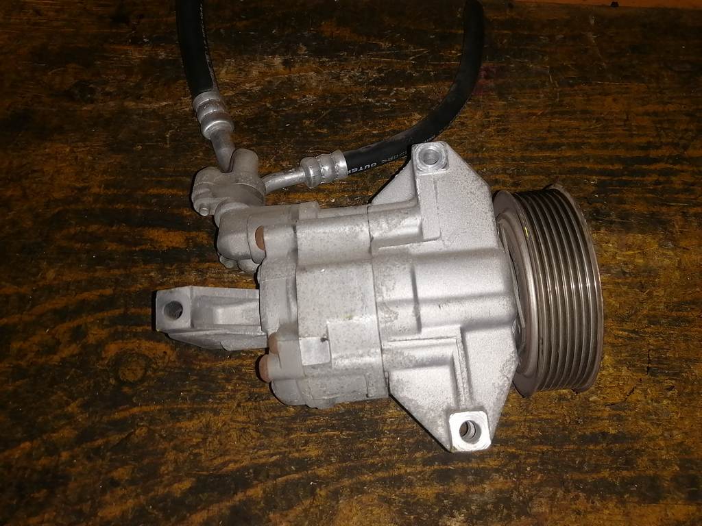 HR12DE КОМПРЕССОР КОНДИЦИОНЕРА 92600 ED07A Nissan Note 4