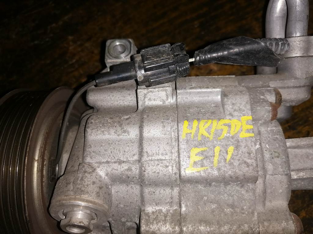 HR12DE КОМПРЕССОР КОНДИЦИОНЕРА 92600 ED07A Nissan Note 1