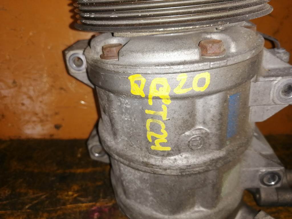 QR20DE КОМПРЕССОР КОНДИЦИОНЕРА 92600 CX000 Nissan Serena 1