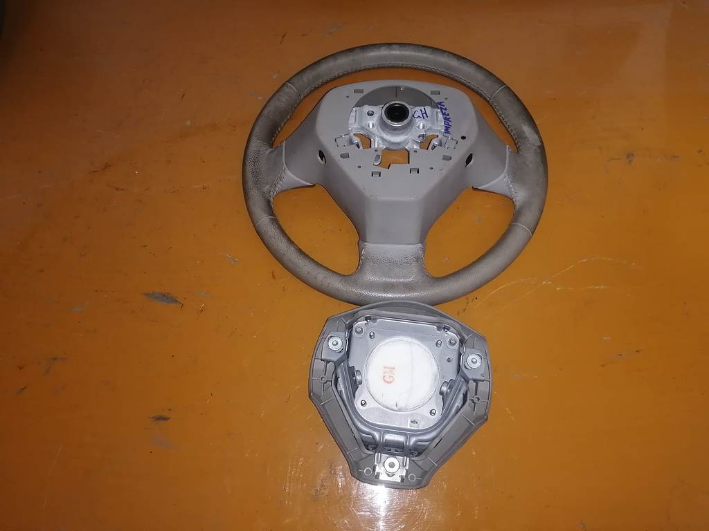 Салон Subaru Impreza 2