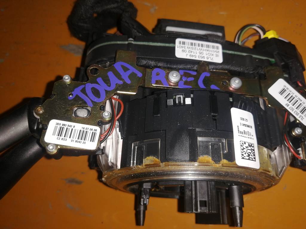 TOUAREG 7L7 ГИТАРА Volkswagen Touareg 1