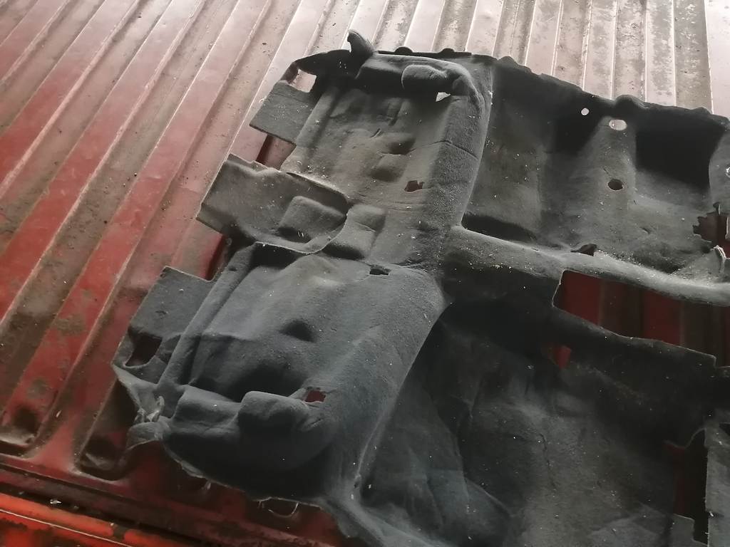 AVENSIS AZT250 КОВЕР САЛОНА (универсал) 58510-05350-B0 Toyota Avensis 4