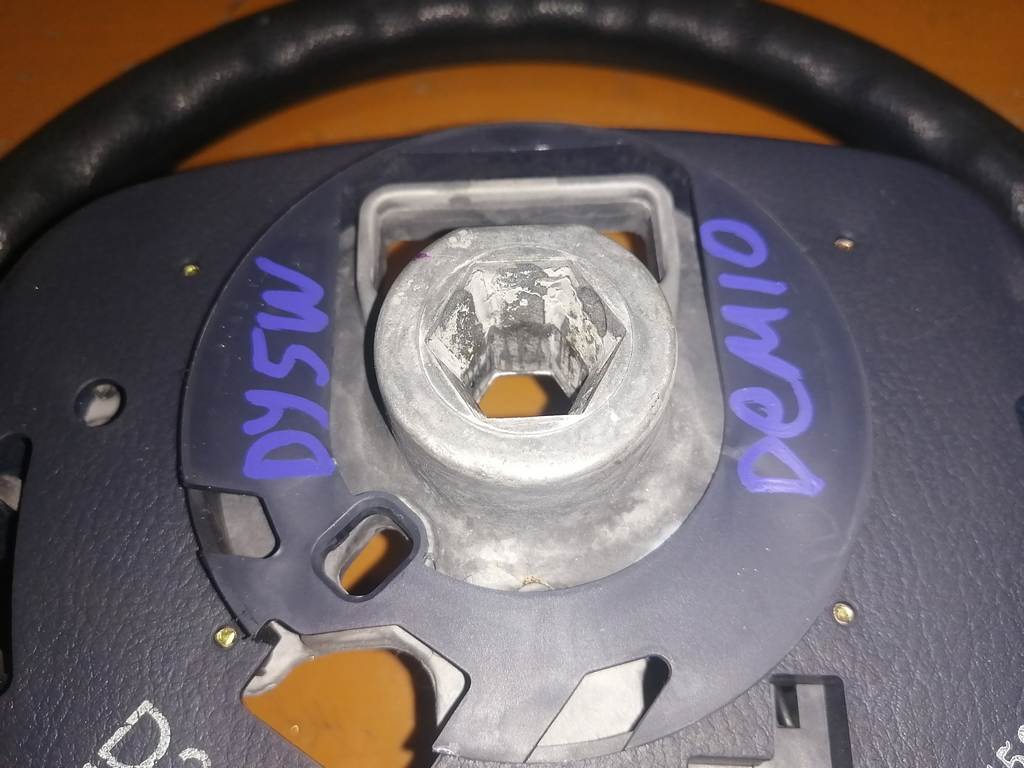 DEMIO DY5W РУЛЬ+SRS НАКЛАДКА Mazda Demio 1