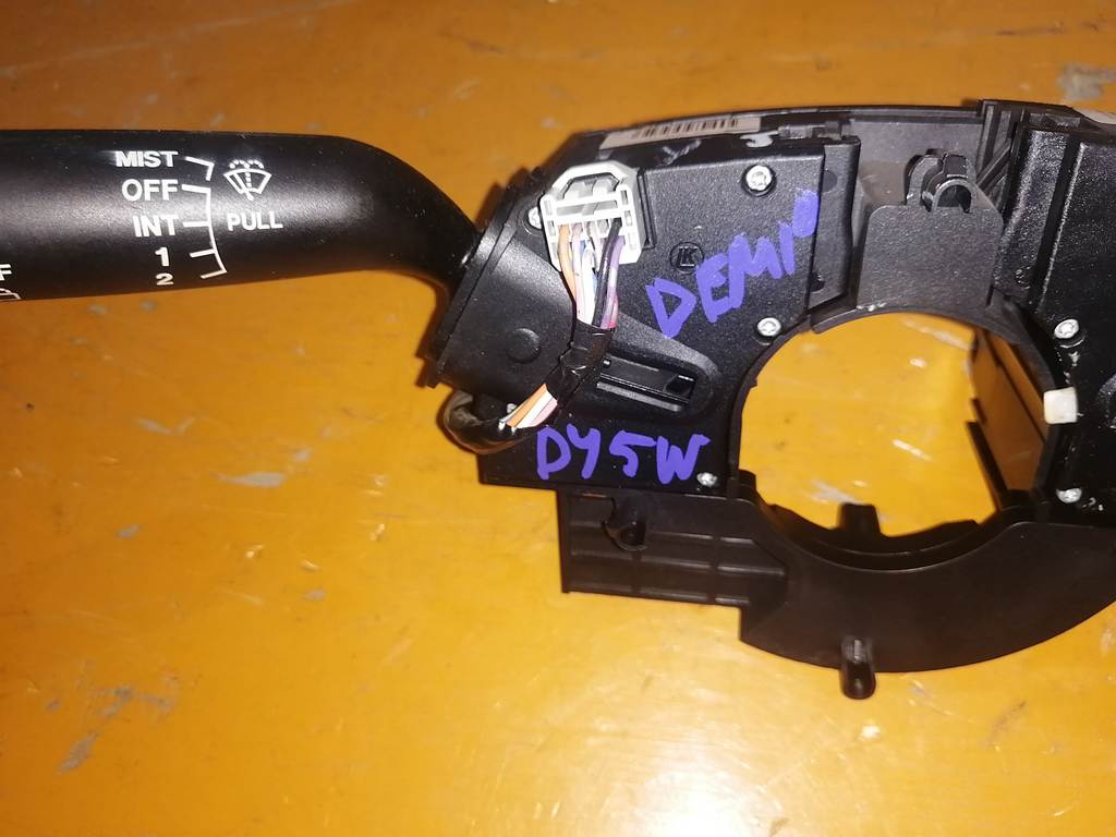 DEMIO DY5W ГИТАРА Mazda Demio 1