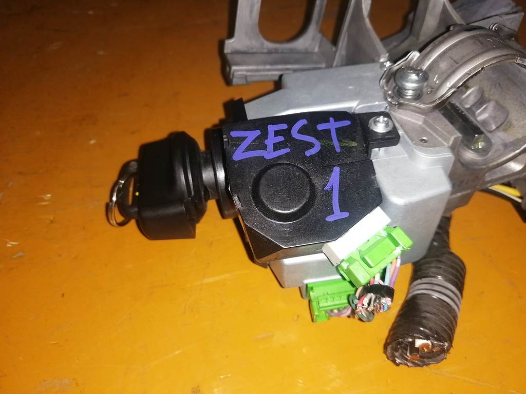 ZEST JE1 ЗАМОК ЗАЖИГАНИЯ 1 Honda Zest 1