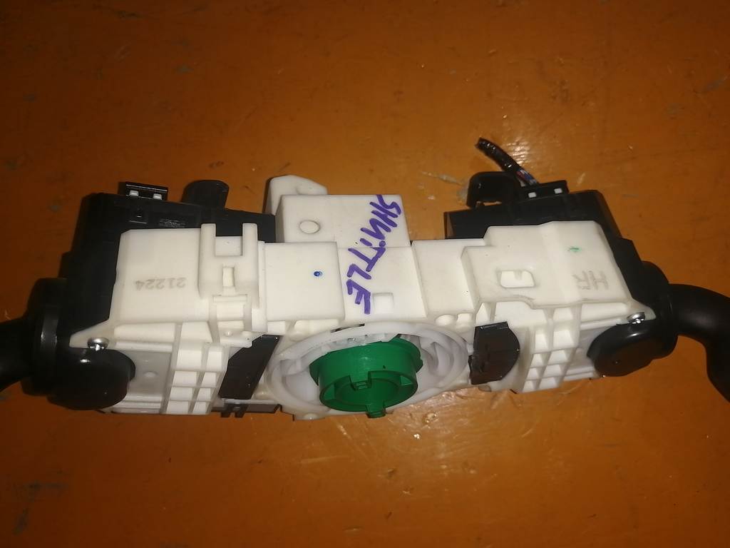 FIT SHUTTLE GP2 ГИТАРА Honda Fit Shuttle 1