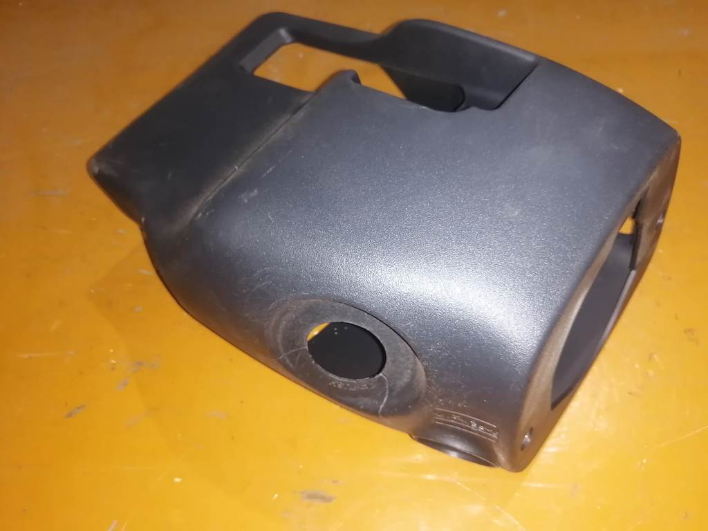 Салон Toyota Vitz 2