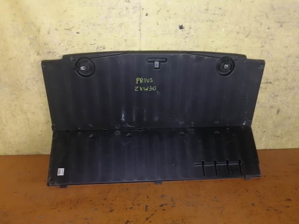 полка багажника Toyota Prius 0