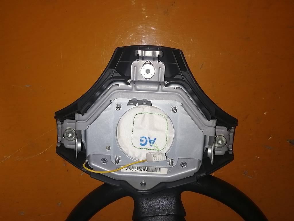 airbag водительский Toyota Probox 3