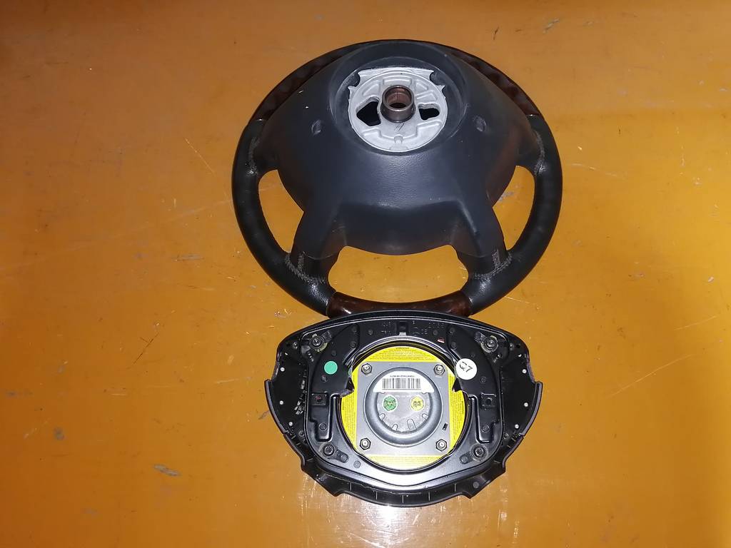 airbag водительский Mercedes-Benz E-Class 3