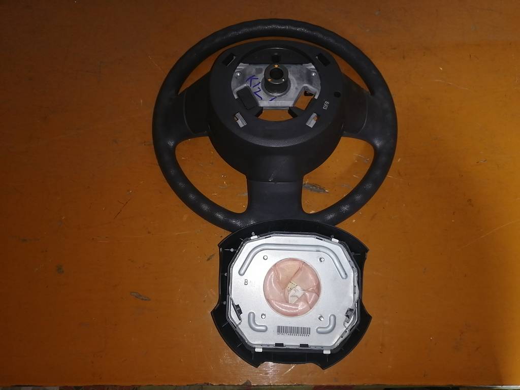 MARCH AK12 РУЛЬ+SRS НАКЛАДКА 1 Nissan March 1