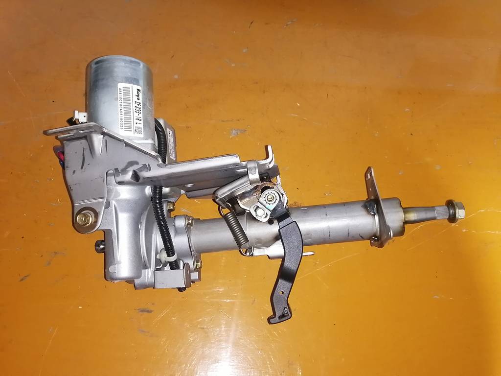 колонка рулевая Nissan March 0