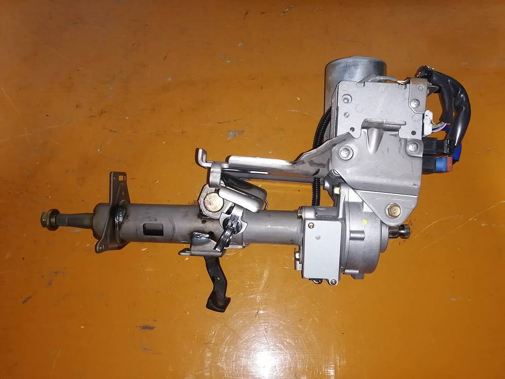 MARCH AK12 РУЛЕВАЯ КОЛОНКА 28500-CT000 Nissan March 4