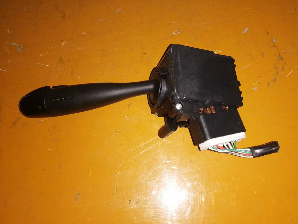 PROBOX NCP51 ПЕРЕКЛЮЧЕНИЕ СВЕТА Toyota Probox 1