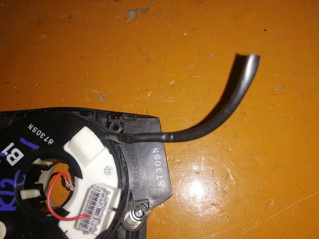MARCH AK12 ШЛЕЙФ ЛЕНТА 1 Nissan March 1