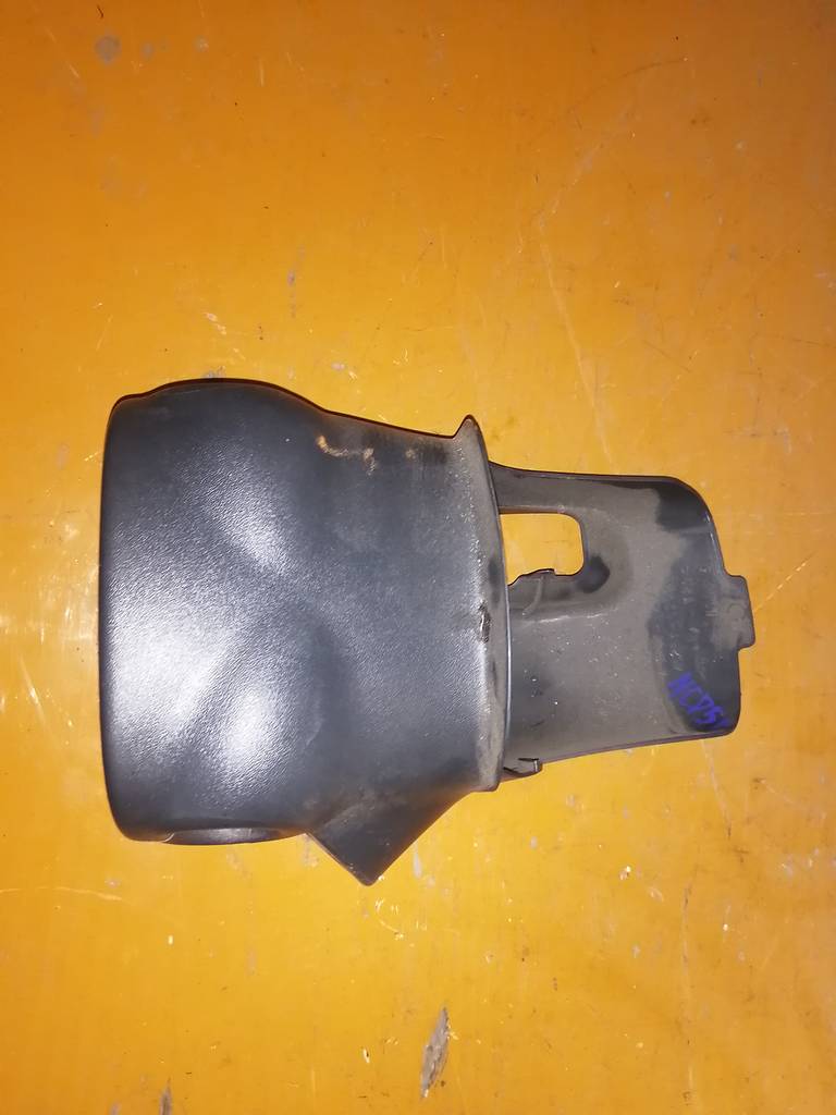 кожух рулевой колонки Toyota Probox 0