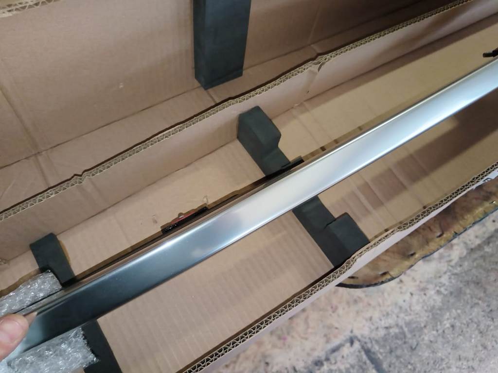 MERCEDES-BENZ GLE W167 РЕЙЛИНГ ПРАВЫЙ A1678904800 Mercedes-Benz GLE-Class 1