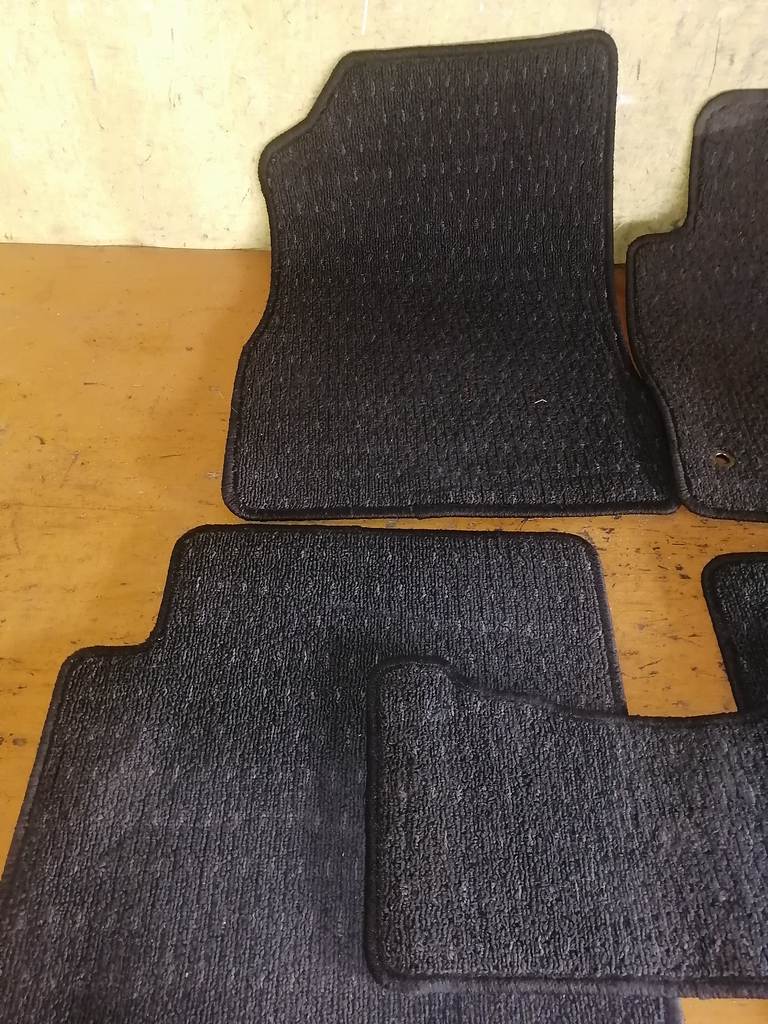 Салон Mazda Demio 2