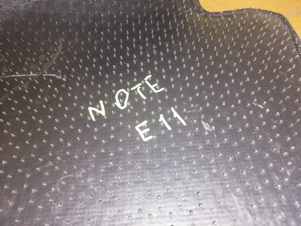 NOTE E11 КОВРИКИ Nissan Note 4