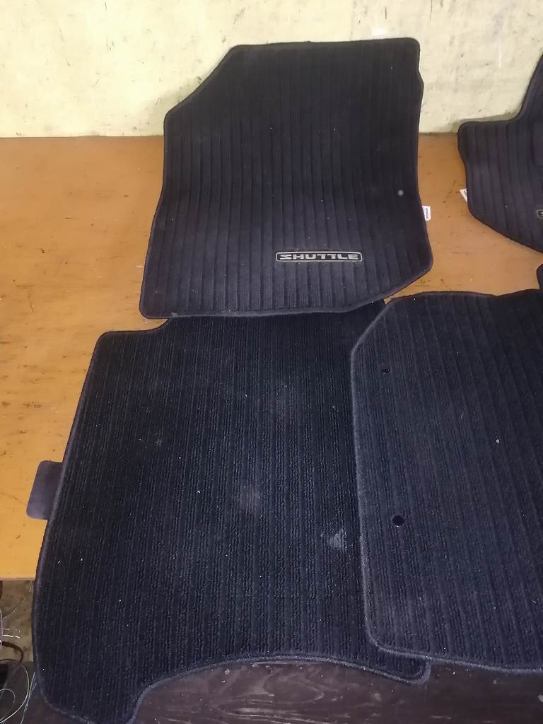 FIT SHUTTLE GP2 КОВРИКИ Honda Fit Shuttle 1