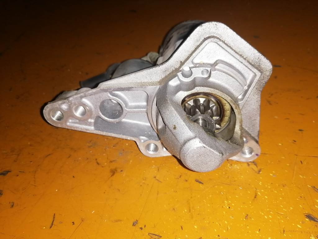 HR15DE СТАРТЕР 23300 BC20C Nissan Note 1