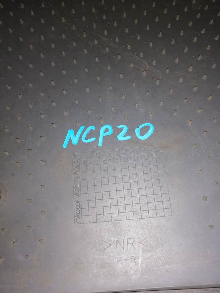 FUNCARGO NCP20 КОВРИКИ Toyota Funcargo 4