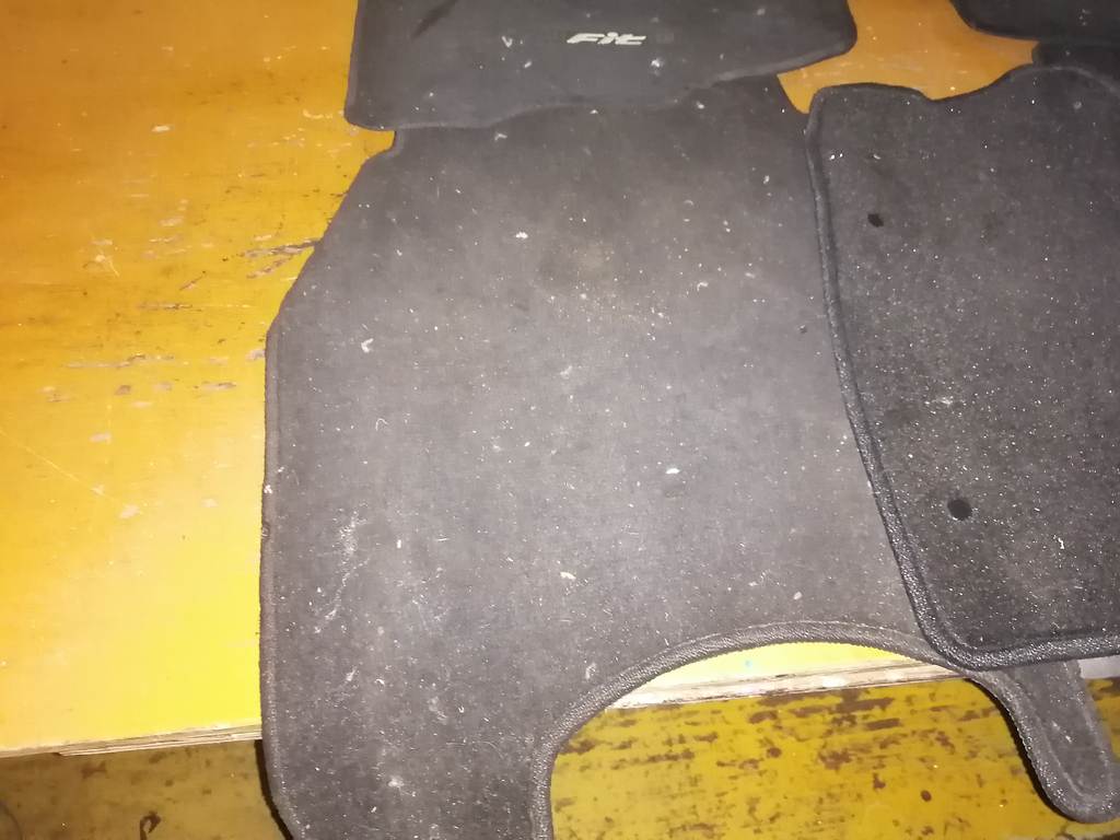 FIT GD1 КОВРИКИ 1 Honda Fit 1