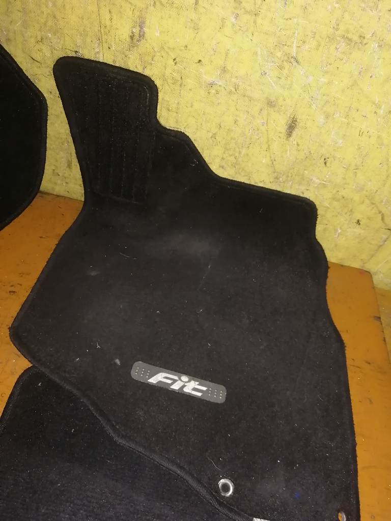 FIT GD1 КОВРИКИ 1 Honda Fit 4