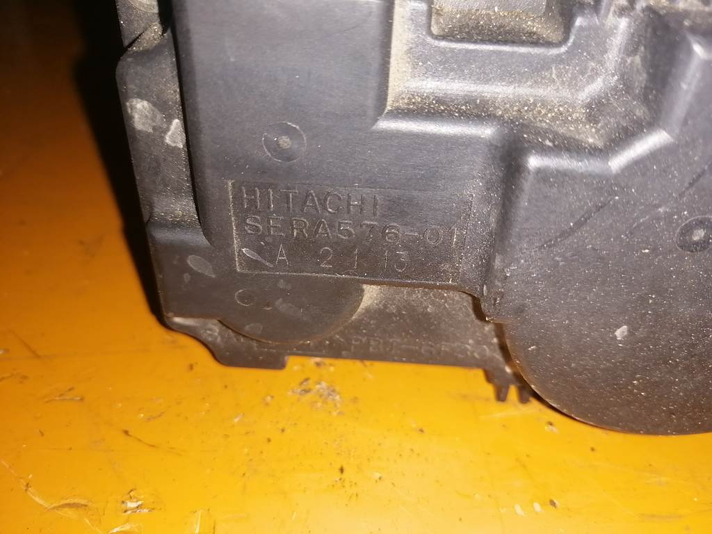 QR20DE ДРОССЕЛЬНАЯ ЗАСЛОНКА Nissan Serena 1