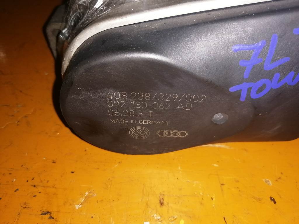 BMV ДРОССЕЛЬНАЯ ЗАСЛОНКА 022 133 062 AD, ДЕФЕКТ Volkswagen Touareg 1