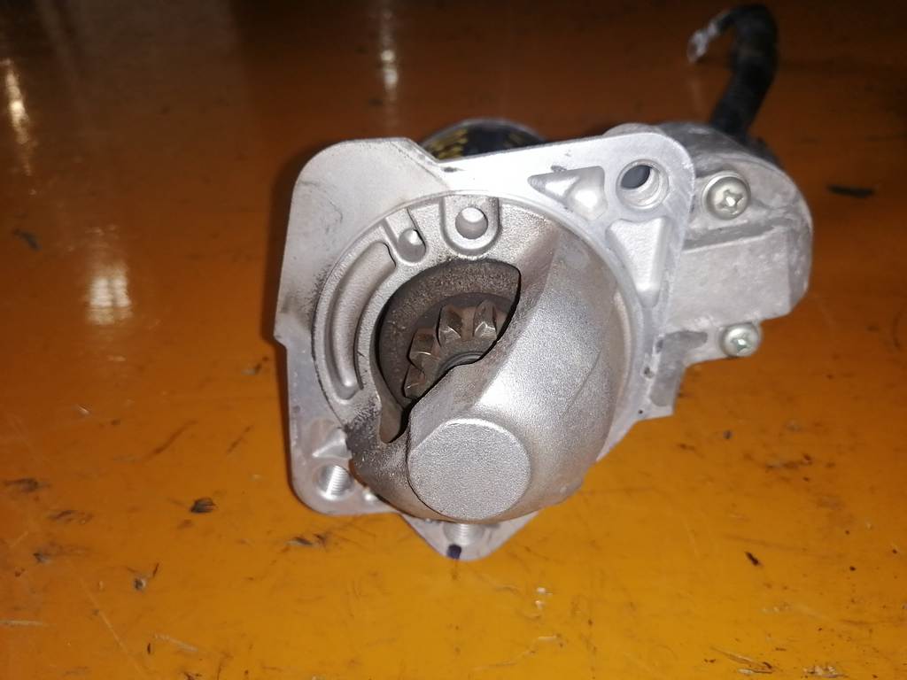 ZJ-VE СТАРТЕР M000T32771 Mazda Demio 1