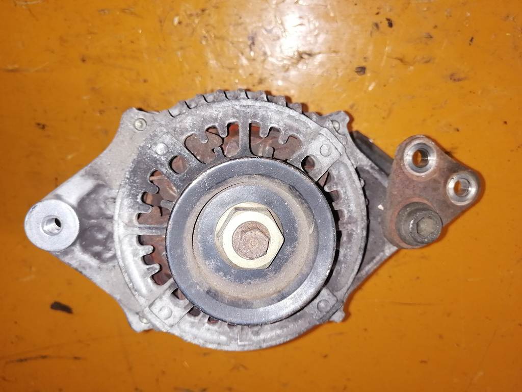 M13A ГЕНЕРАТОР 31400-80G1 Suzuki Swift 4