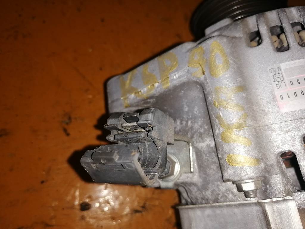 1KRFE ГЕНЕРАТОР 27060-40010 Toyota Vitz 1