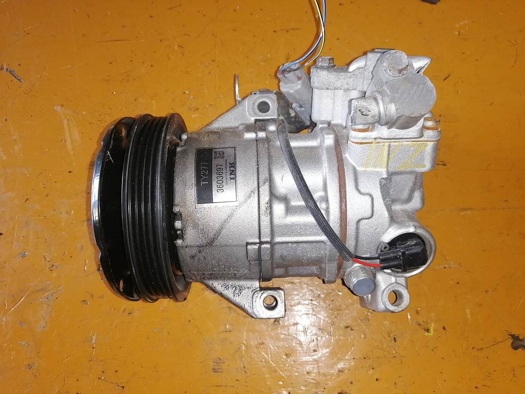 компрессор кондиционера Toyota Probox 0