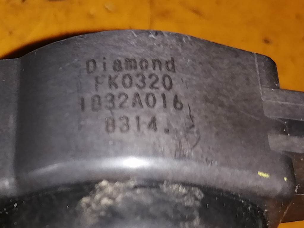 4B12 КАТУШКА ЗАЖИГАНИЯ FK0320 Mitsubishi Outlander 1