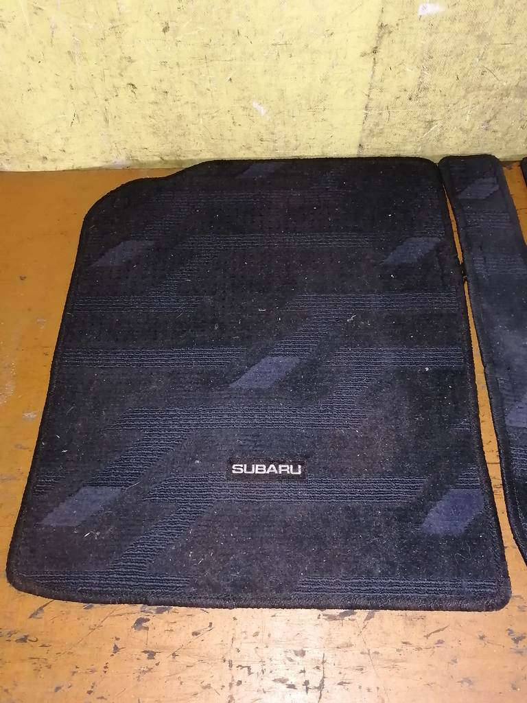 STELLA RN1 КОВРИКИ Subaru Stella 1
