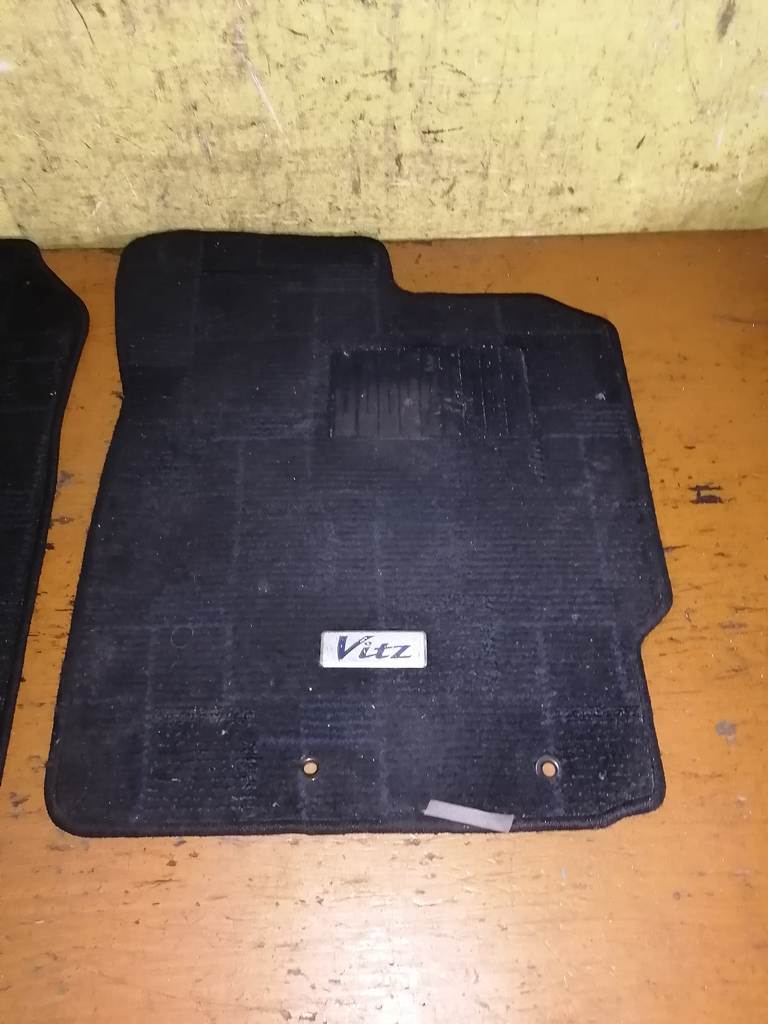 Салон Mazda Demio 2