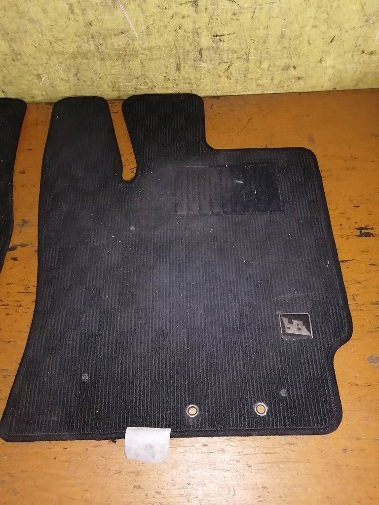 Салон Toyota bB 2