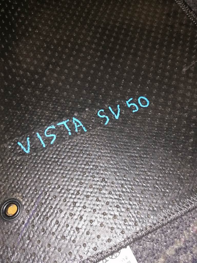 Салон Toyota Vista 5
