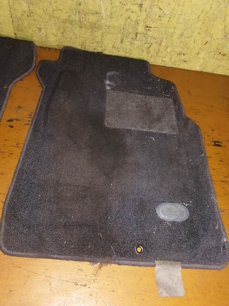 CEFIRO A32 КОВРИКИ Nissan Cefiro 1