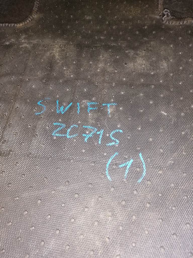 Салон Suzuki Swift 5