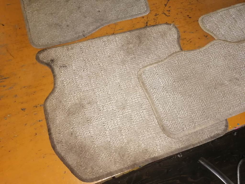 DEMIO DY3W КОВРИКИ Mazda Demio 1