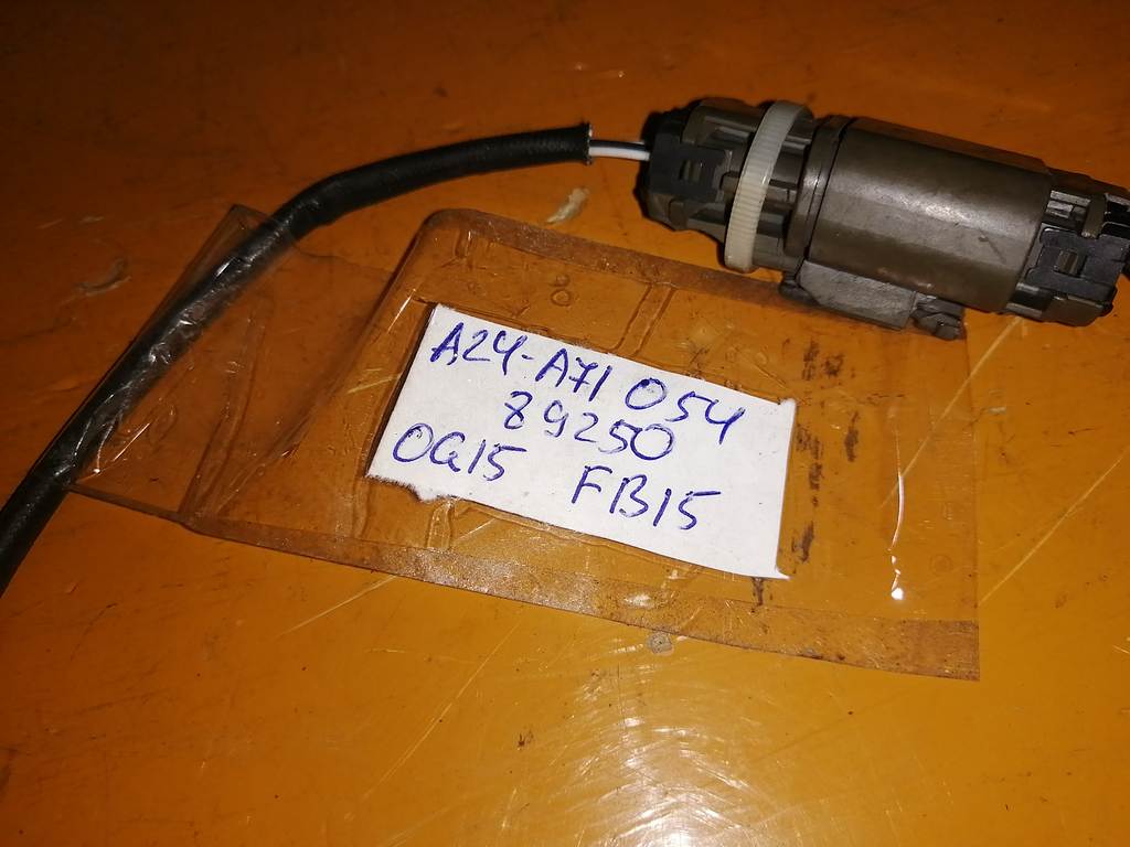 QG15DE ЛЯМБДА-ЗОНД A24-A71 054 89250 Nissan Sunny 1