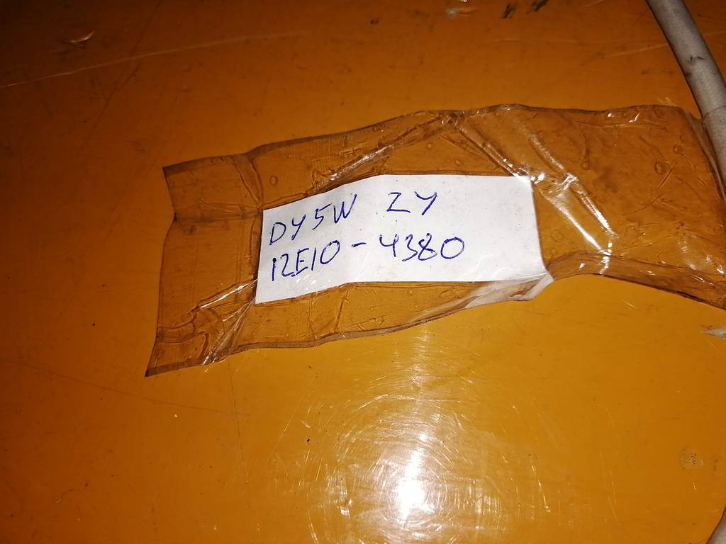 ZY-VE ЛЯМБДА-ЗОНД 12E10-4380 Mazda Demio 1