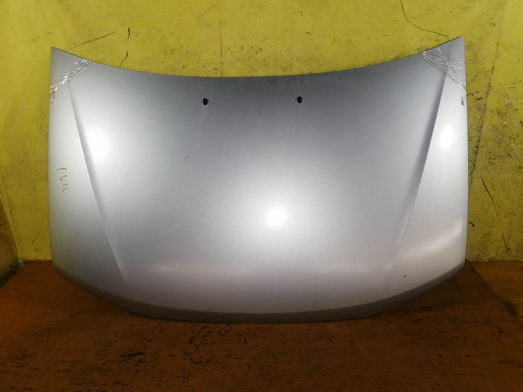 капот Mazda Demio 0