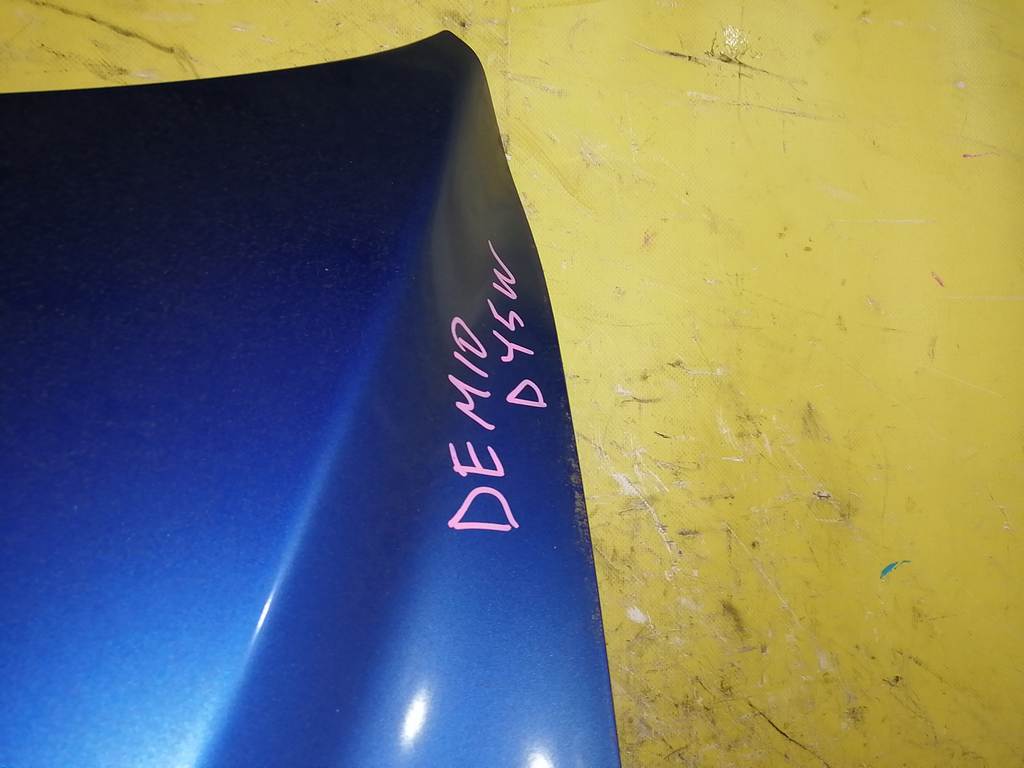 DEMIO DY5W КАПОТ Mazda Demio 1