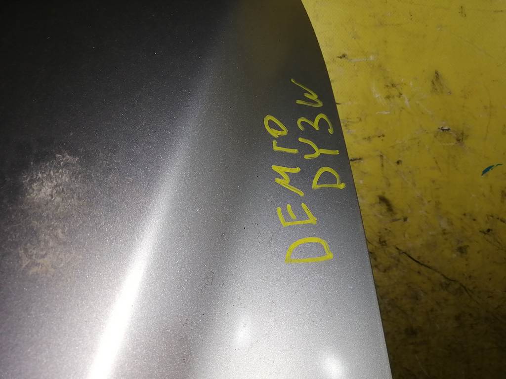 DEMIO DY3W КАПОТ С РЕШЕТКОЙ Mazda Demio 1