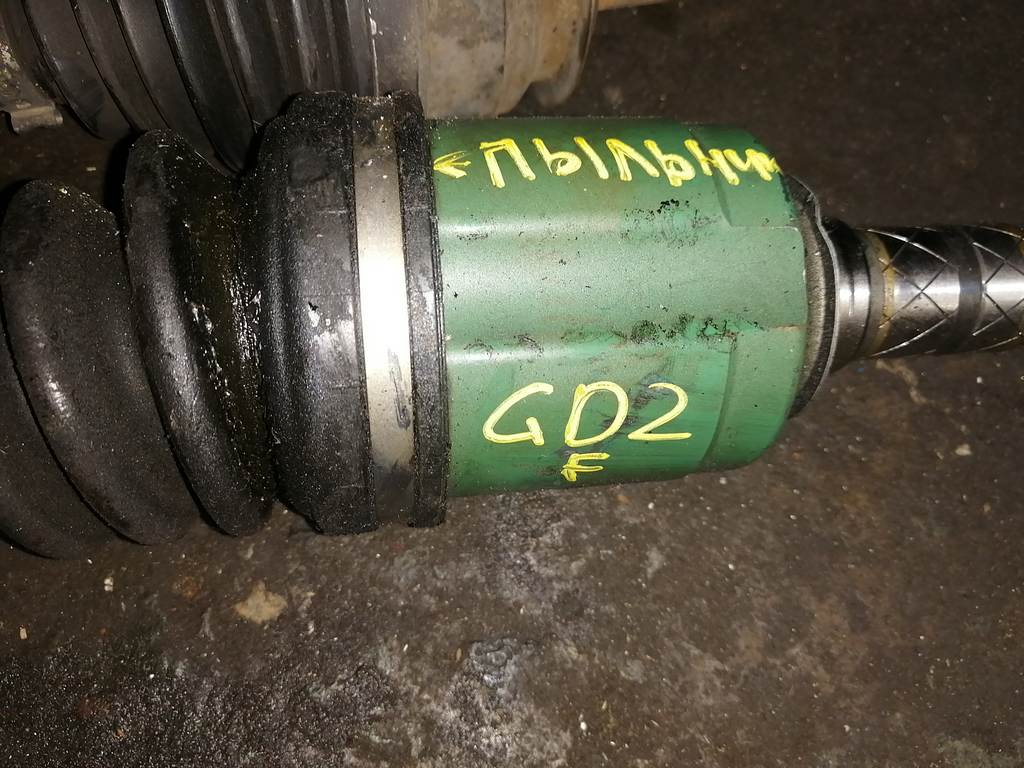 IMPREZA GH3 ПРИВОД ПЕРЕДНИЙ 1 дефект Subaru Impreza 4