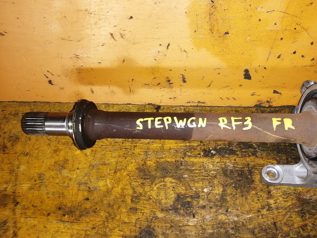 STEPWGN RF3 ПРИВОД ПЕРЕДНИЙ ПРАВЫЙ Honda Stepwgn 1