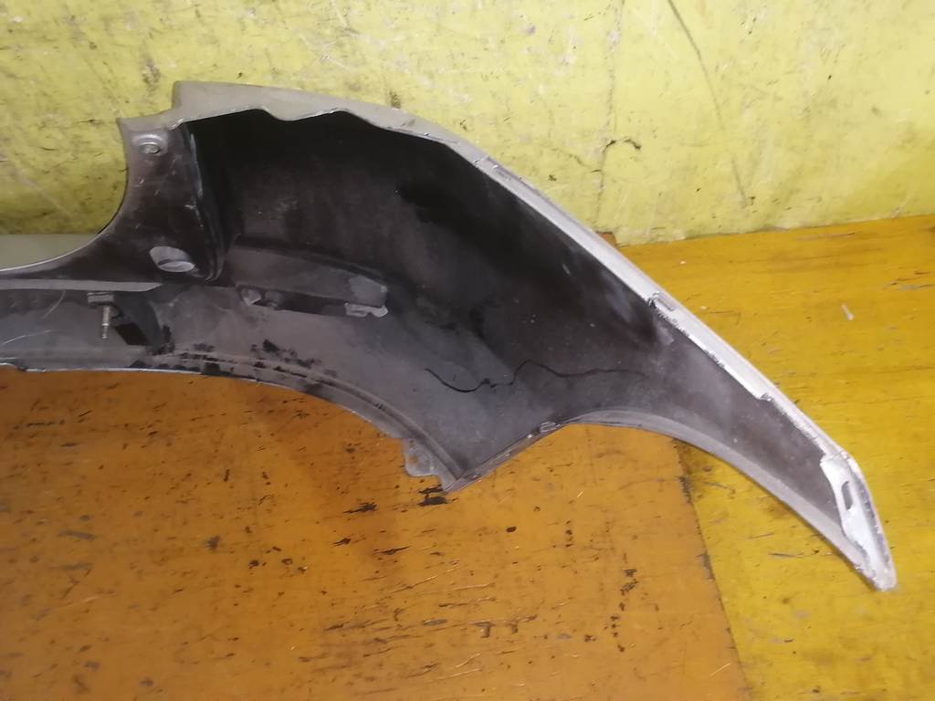 Кузов Mazda Demio 8